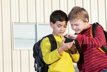 deca-škola-mobilni-telefoni